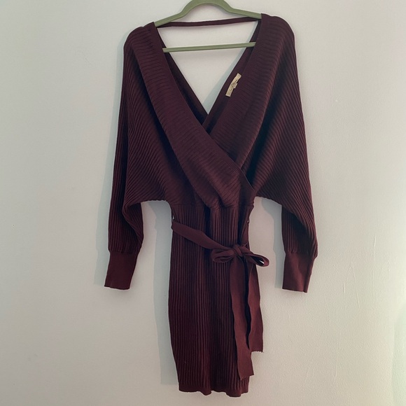 Ribbed Knit Wrap Dress | Burgundy - Picture 6 of 6